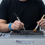 חגי לוי מאתר 9comp.com הוא המומחה תיקוני קורוזיה כשנשפך נוזל על מקבוק פרו אייר ומספק את השירותים דרך מק רנטל תיקוני מחשבי אפל. כולל אחריות, שירות מהיר, 5 כוכבים בגוגל